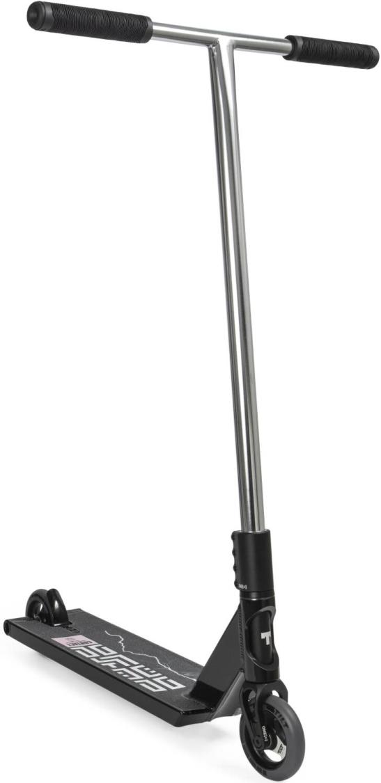 Tilt Contact Build trick løbehjul i sort med bredt 5,5'' deck, SCS og 110 mm hjul til street.