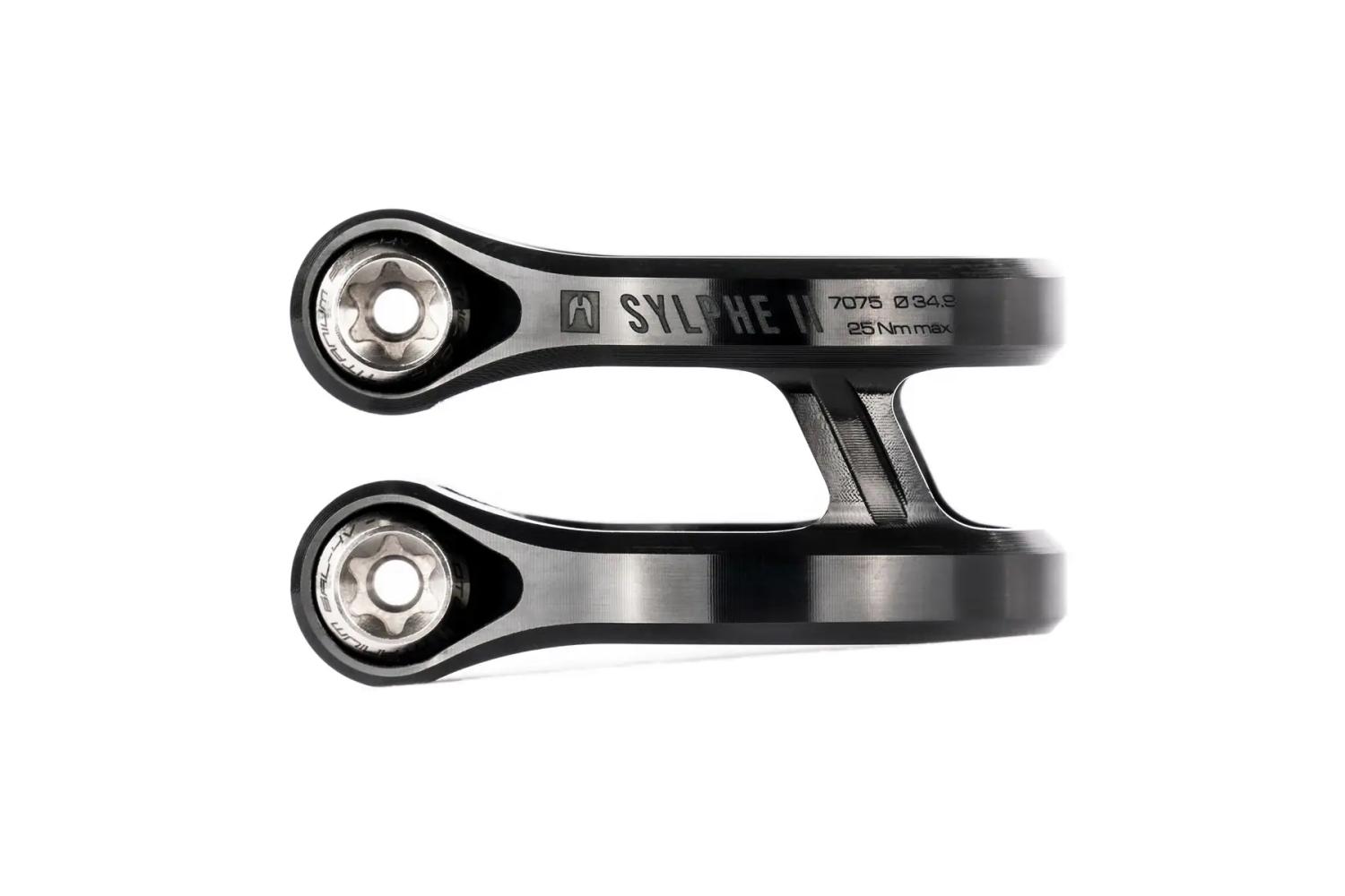 Ethic Sylphe V2 oversized clamp i sort – let double clamp med titanium bolts til trick løbehjul