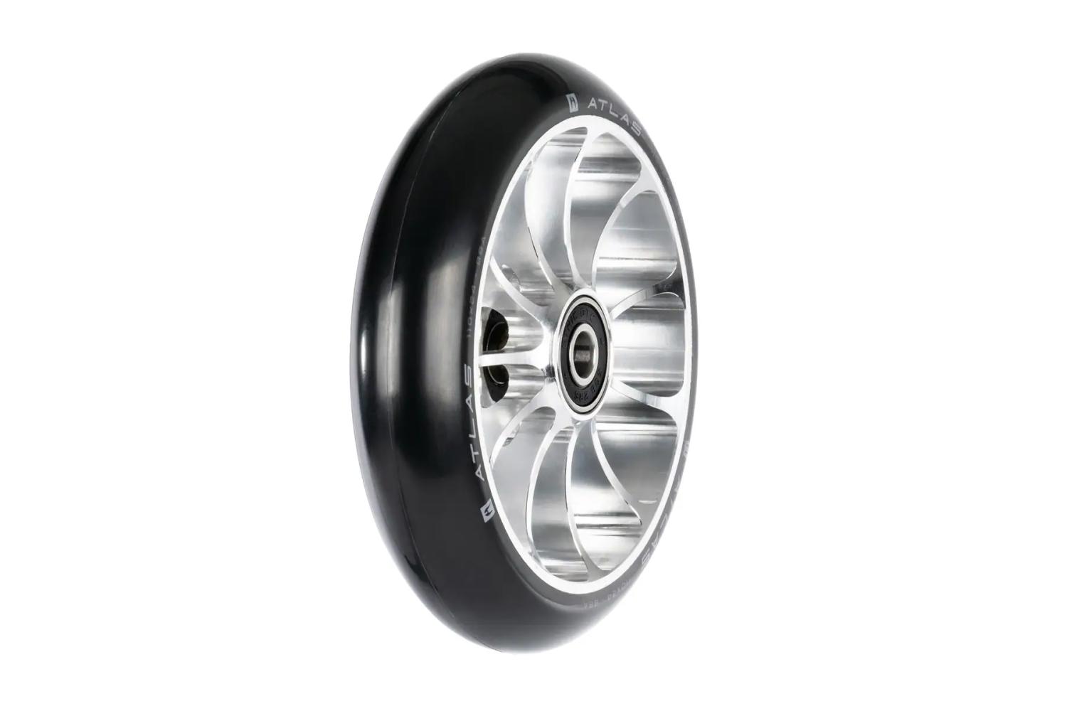 Ethic Atlas hjul til løbehjul i raw med 110 mm diameter, 24 mm bredde og 88A PU.