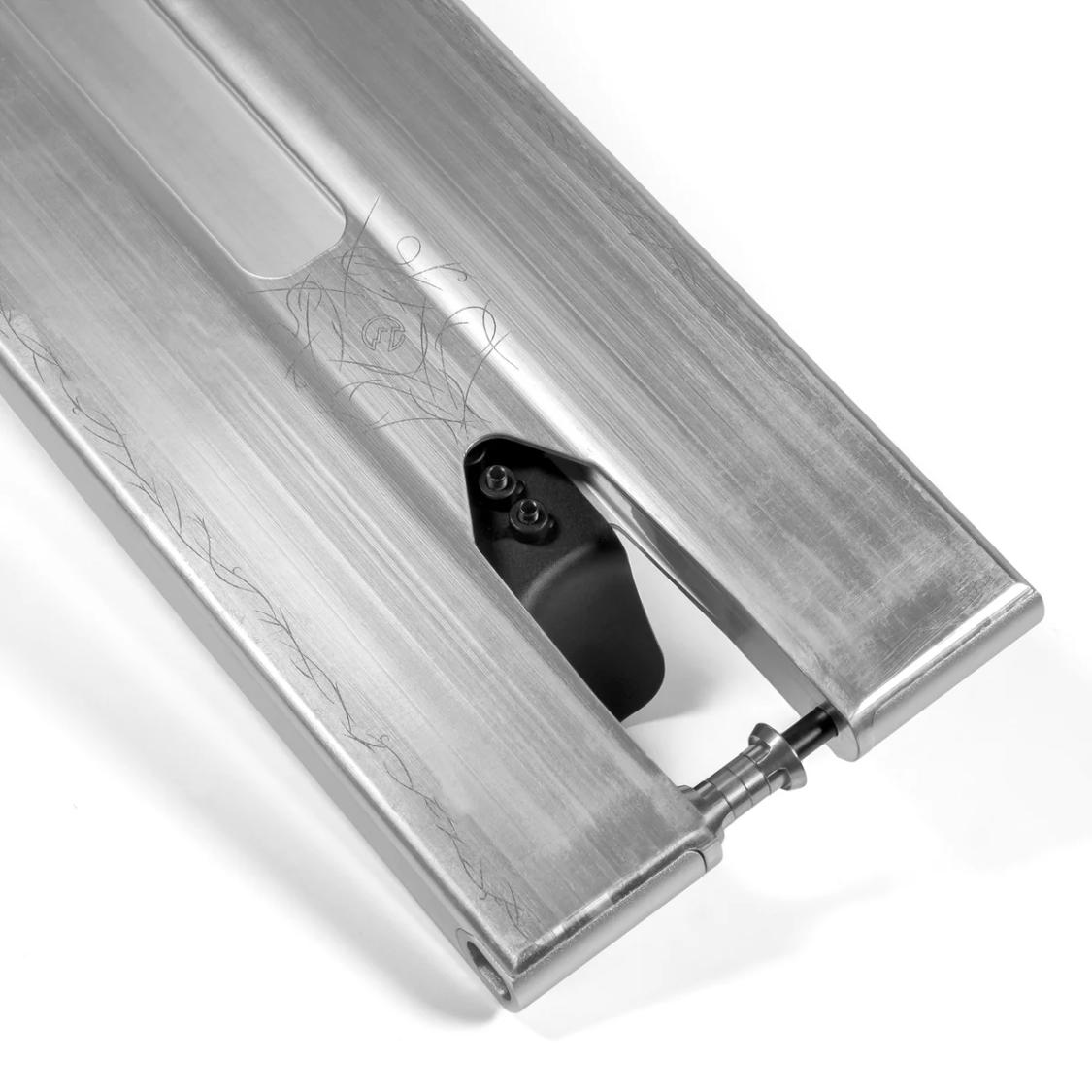 North Unity 6.2″ deck – let, robust og klar til både street og park.