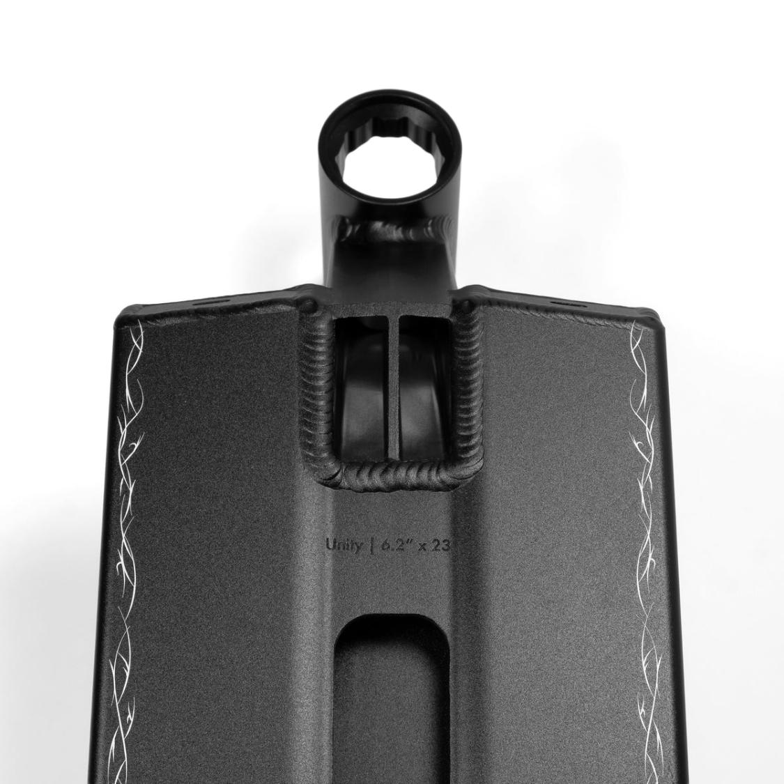 North Unity 6.2″ deck – let, robust og klar til både street og park.