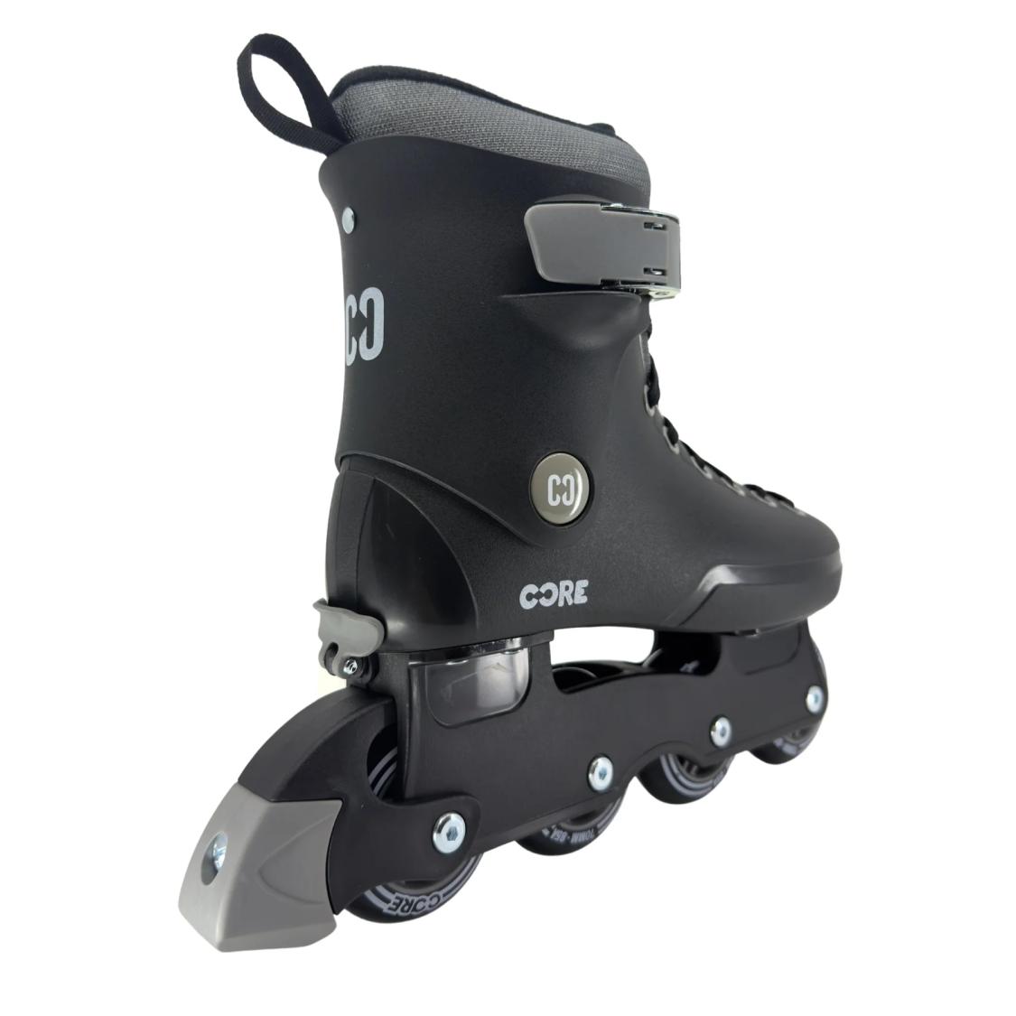 Core Retro Justerbar Inliners - sort med hard boot (plast), høj cuff, 70 mm PU-hjul (85A), ABEC-7 kuglelejer og hælbremse til begyndere på inline rulleskøjter.