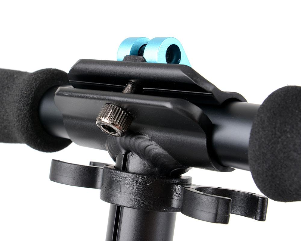 Tempish Nixin 125 AL II blå – let, foldbart børneløbehjul med 125 mm hjul, sænket deck og fodbremse. Justerbart styr: 77,5/82,5/87,5 cm.