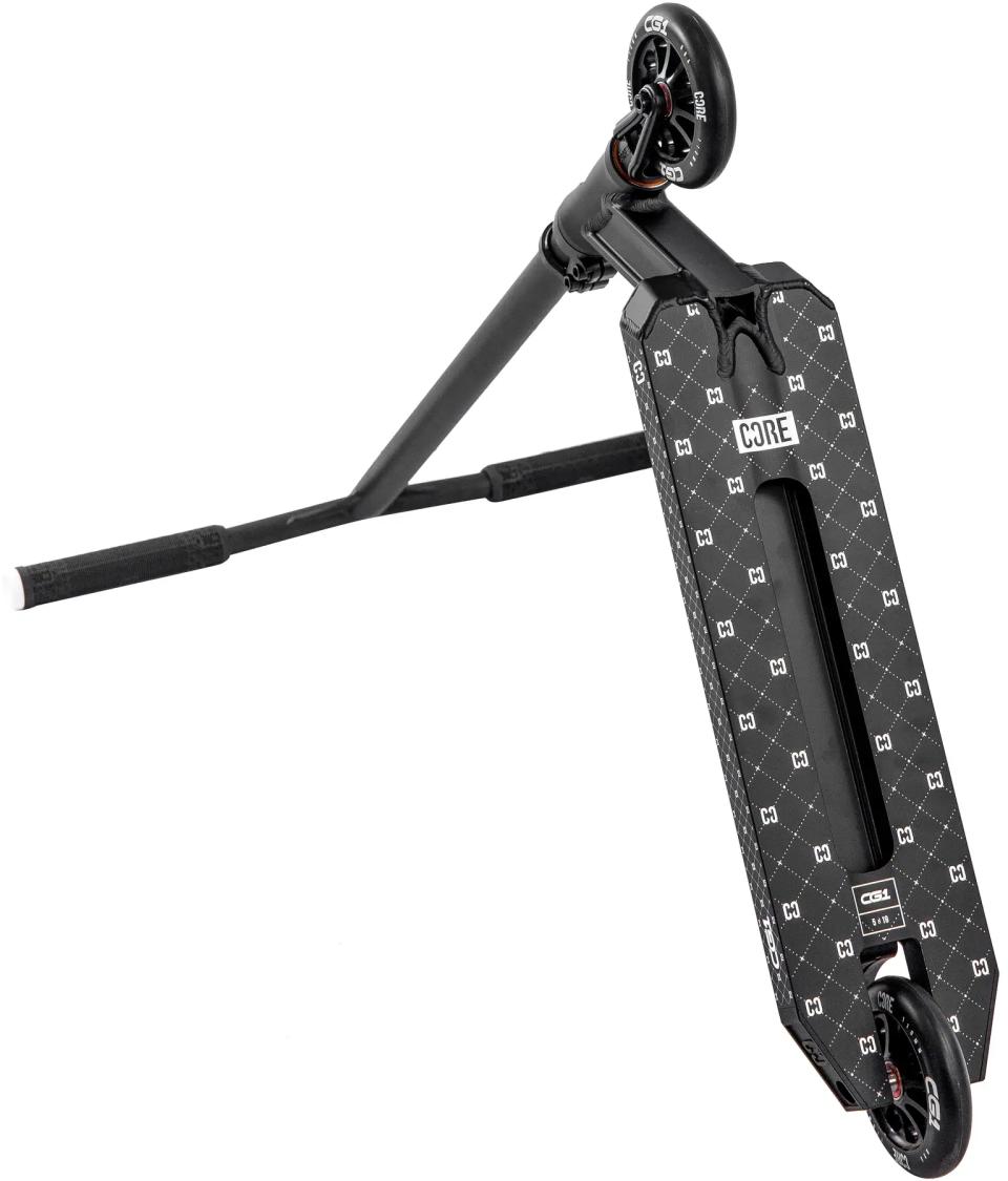 CORE CG1 trick løbehjul – sort. Stabilt setup til park og street med lav vægt og god kontrol.