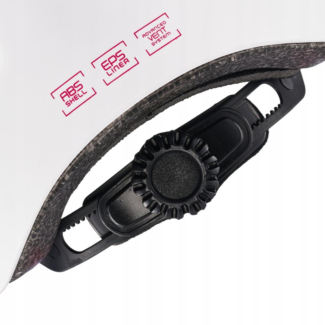 Raven Essto skaterhjelm i hvid/pink med justerbar pasform og ventilationshuller